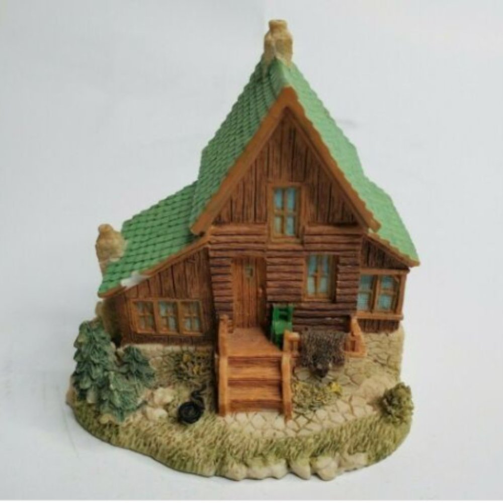 1997 Int'l Res Serv Inc Trapper "Big Mike's" Cabin